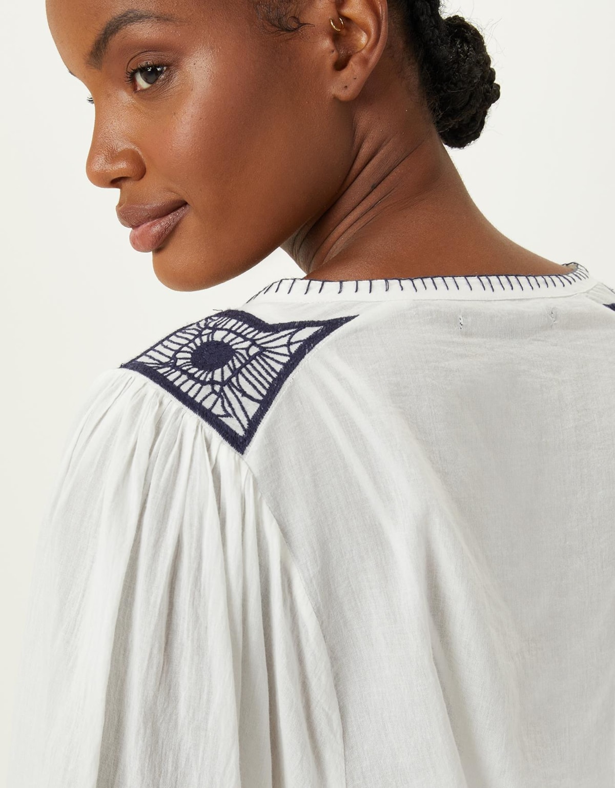 image_aad4a77f-5269-408c-8a96-d5868460d6e9