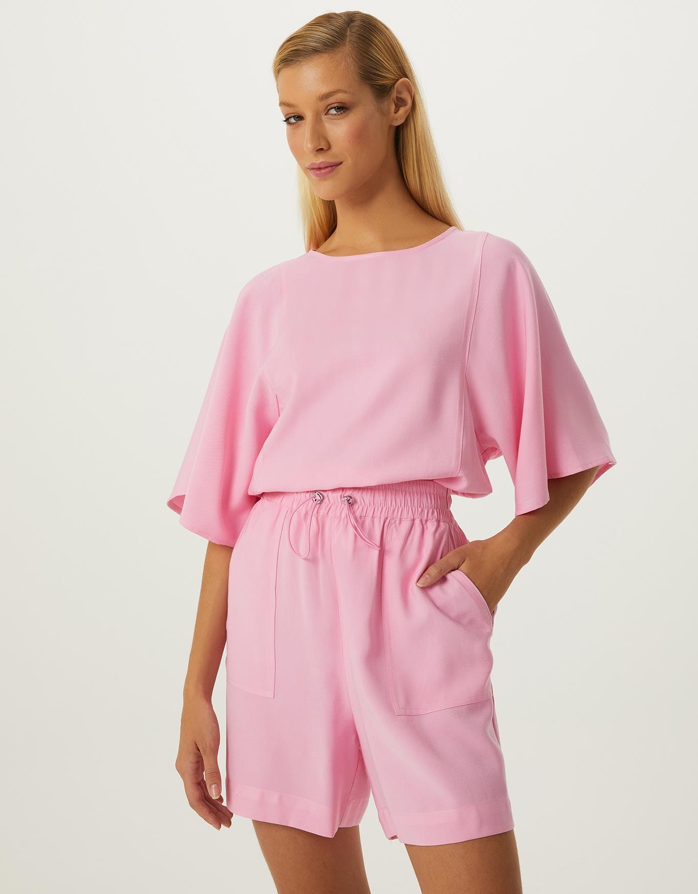 image_56f8f371-ef6a-46d8-b33d-0ab23472b9af