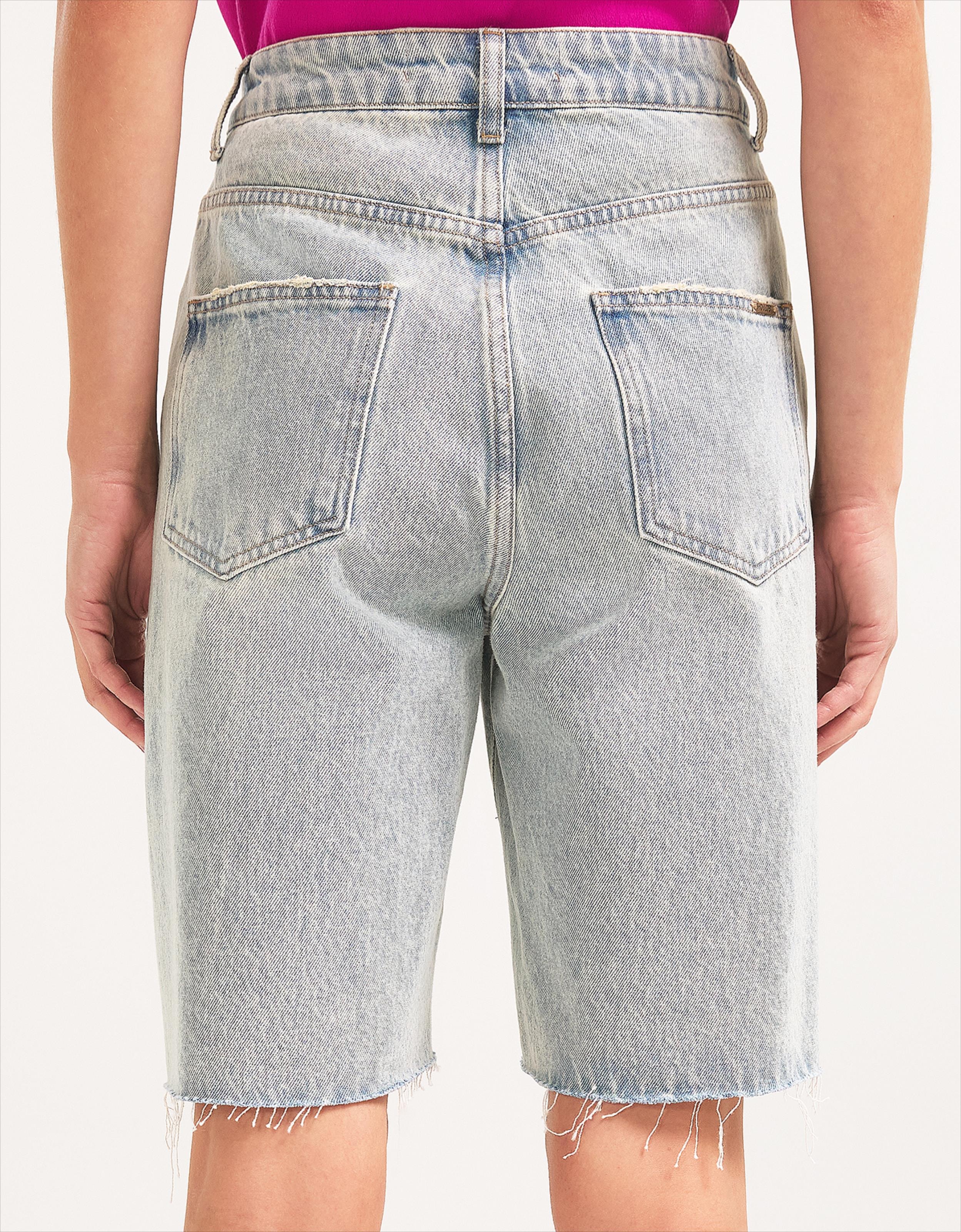 image_25fa68e9-9b2d-4a30-98f6-5e4b3a37d6b6