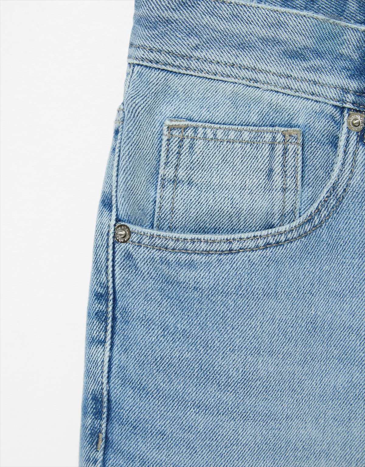 image_571b4eaf-7d3d-46c4-a57e-073e2d9ed096