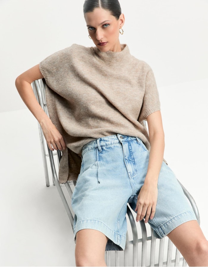 Shoulder — Bermuda Jeans Pregas