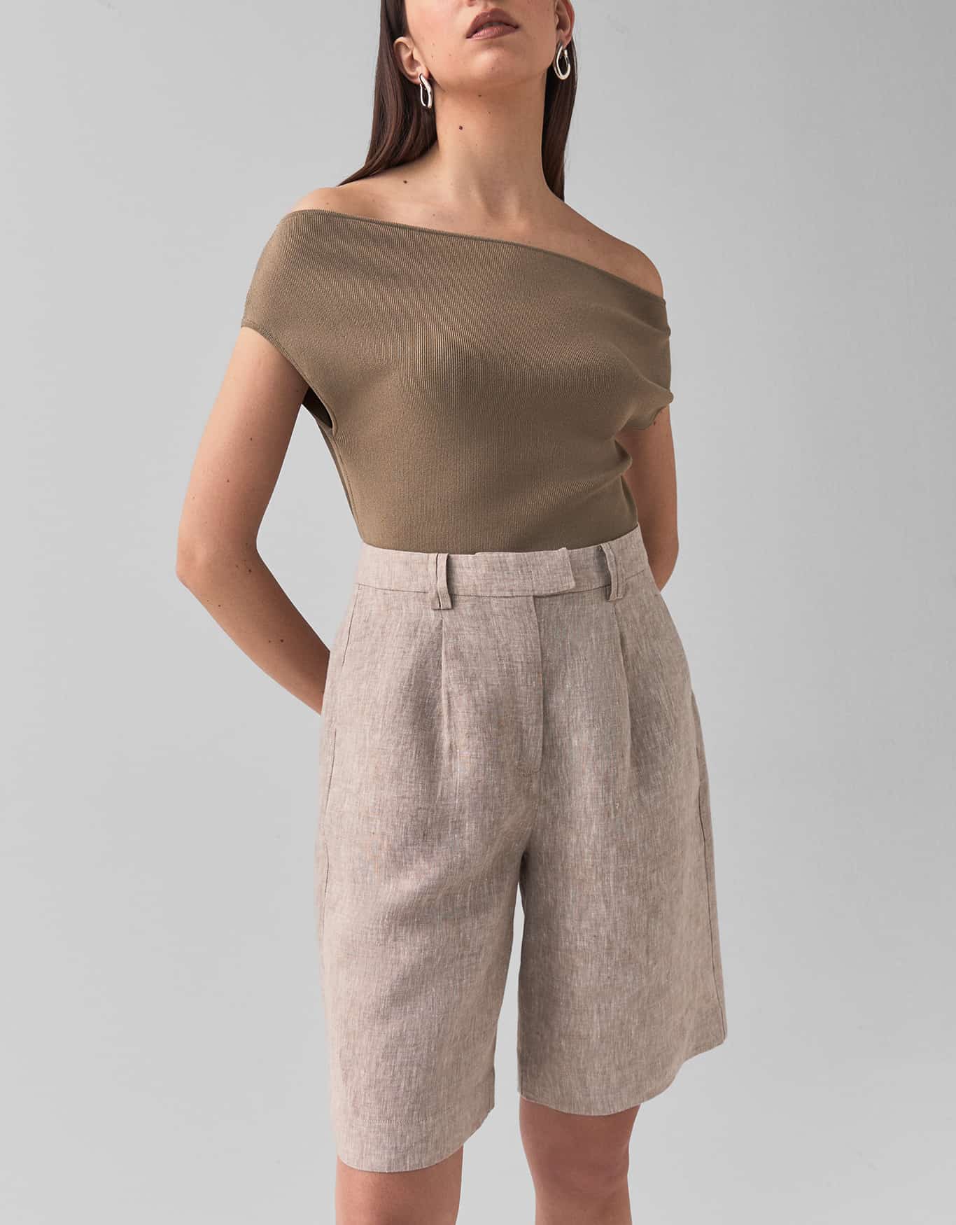 Bermuda Linho Alfaiatada