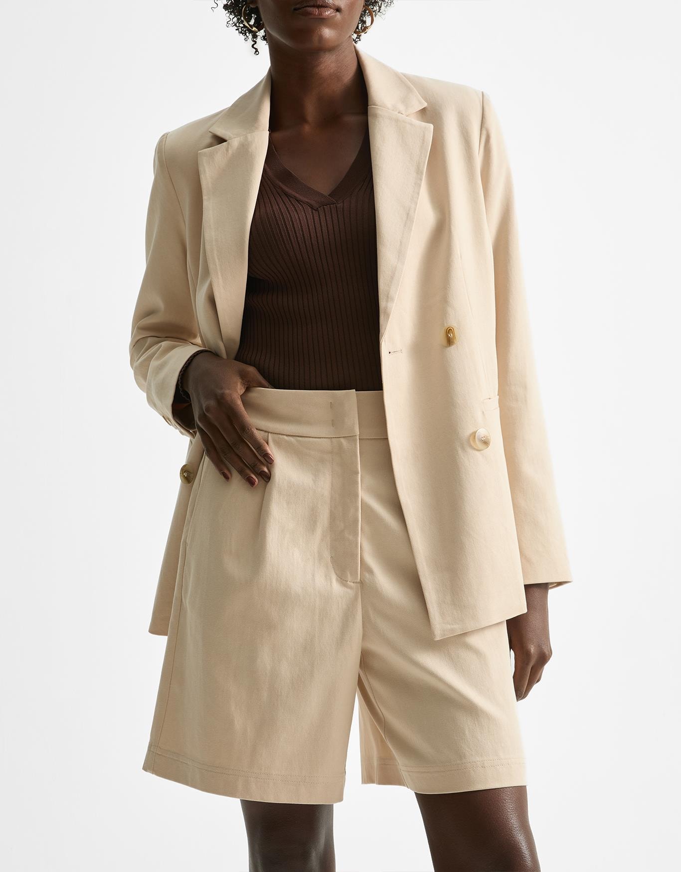 image_5c2dca40-a3c2-4359-bdc7-57c1aa8786c2