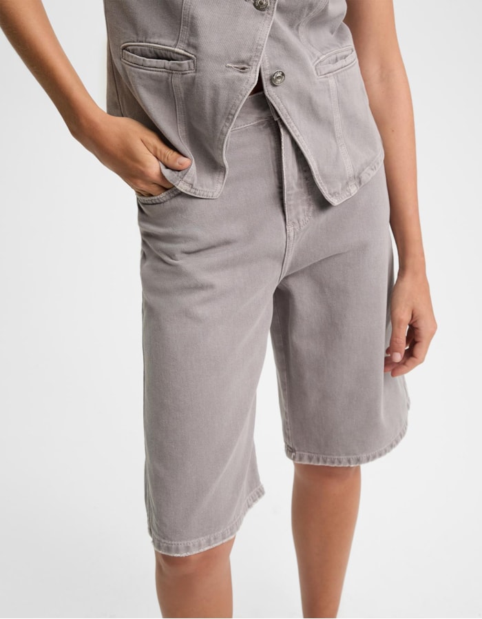 Shoulder — Bermuda Slim Five Pockets