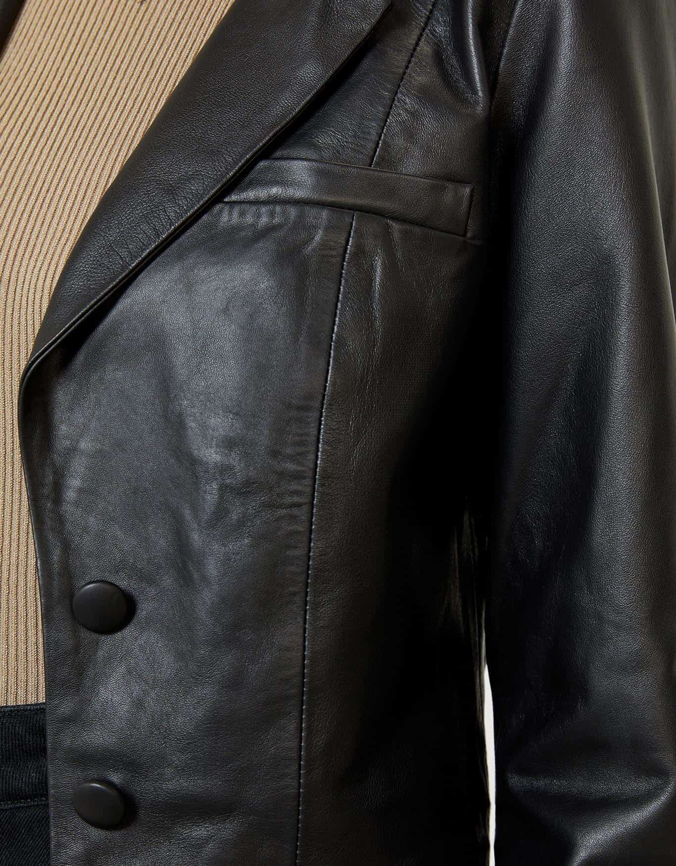 Blazer Couro Curto