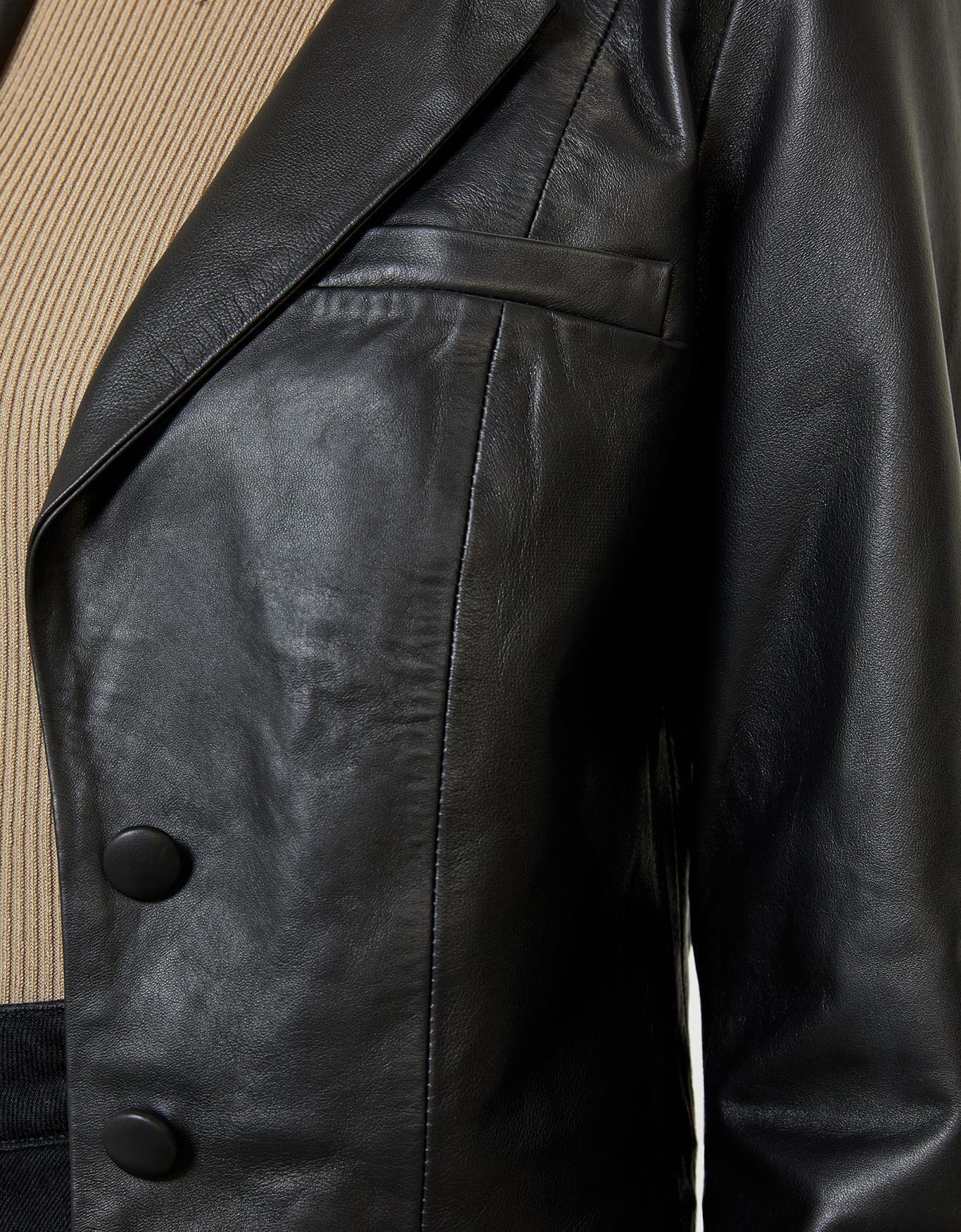 Blazer Couro Curto