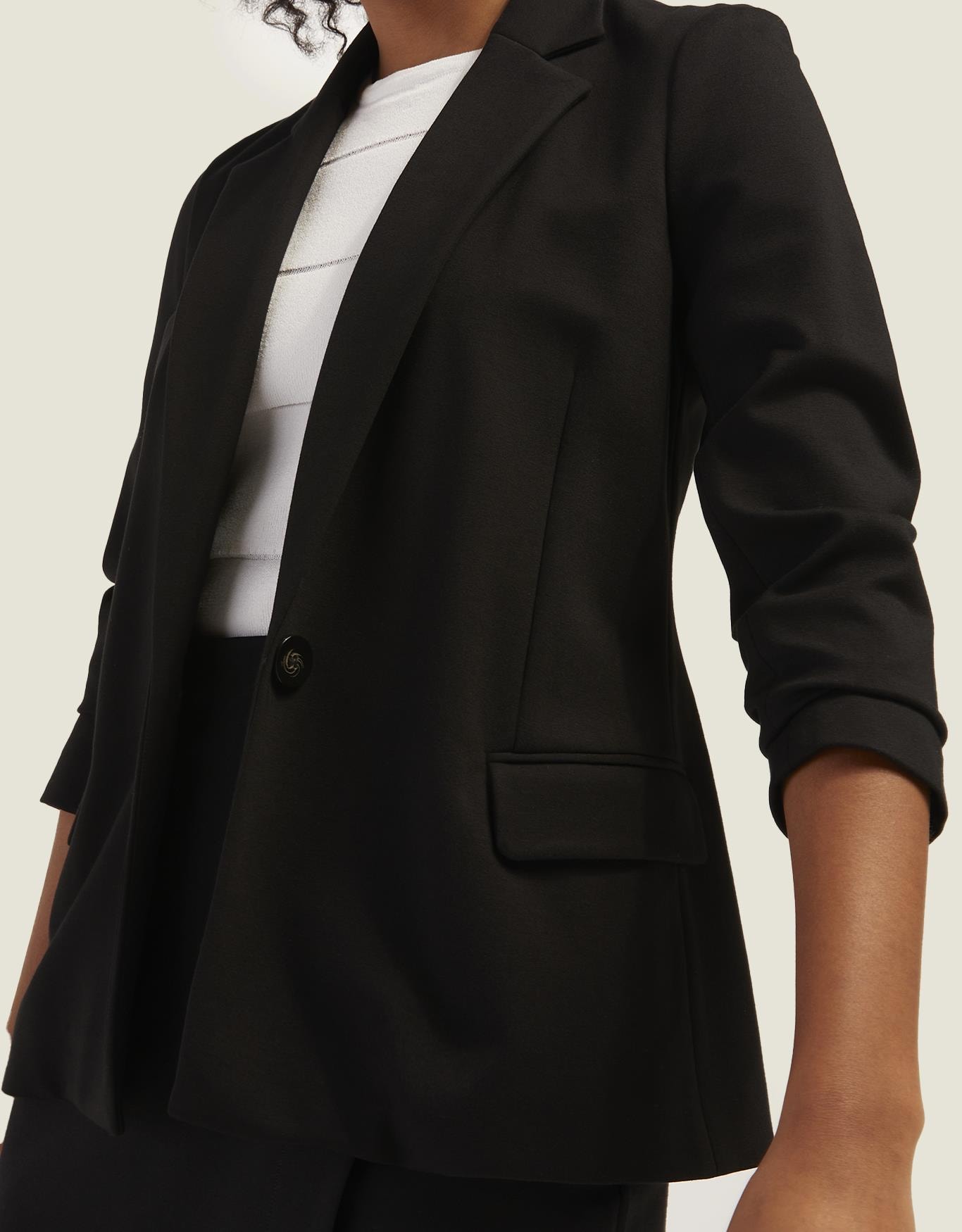 image_ac802952-fb8a-4e76-b733-91d17c87fc59