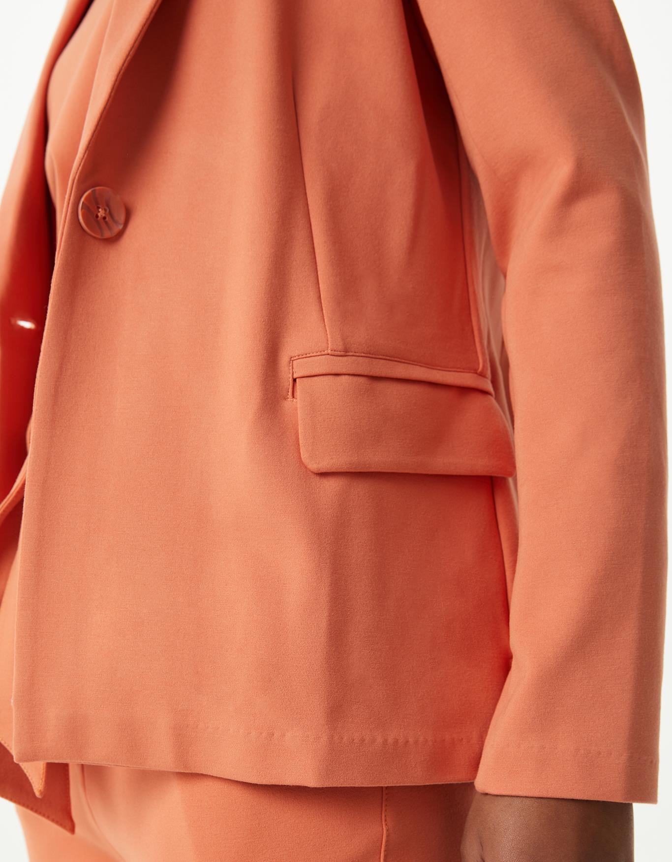 image_c8b7f686-5104-495a-9e33-710ca7a4cc6c