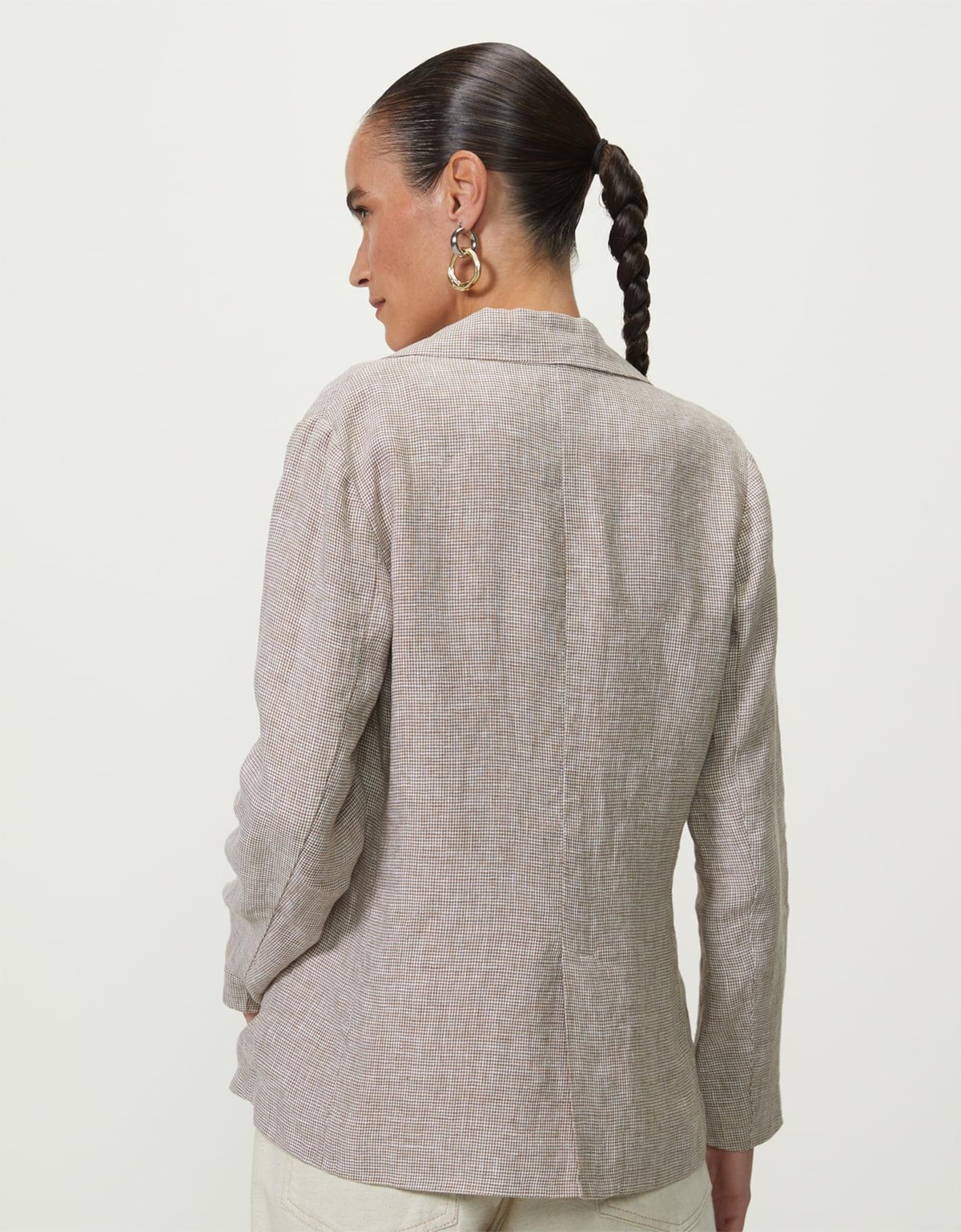 image_6b6cce7d-c43b-47e2-a8eb-ccd69fd7df97