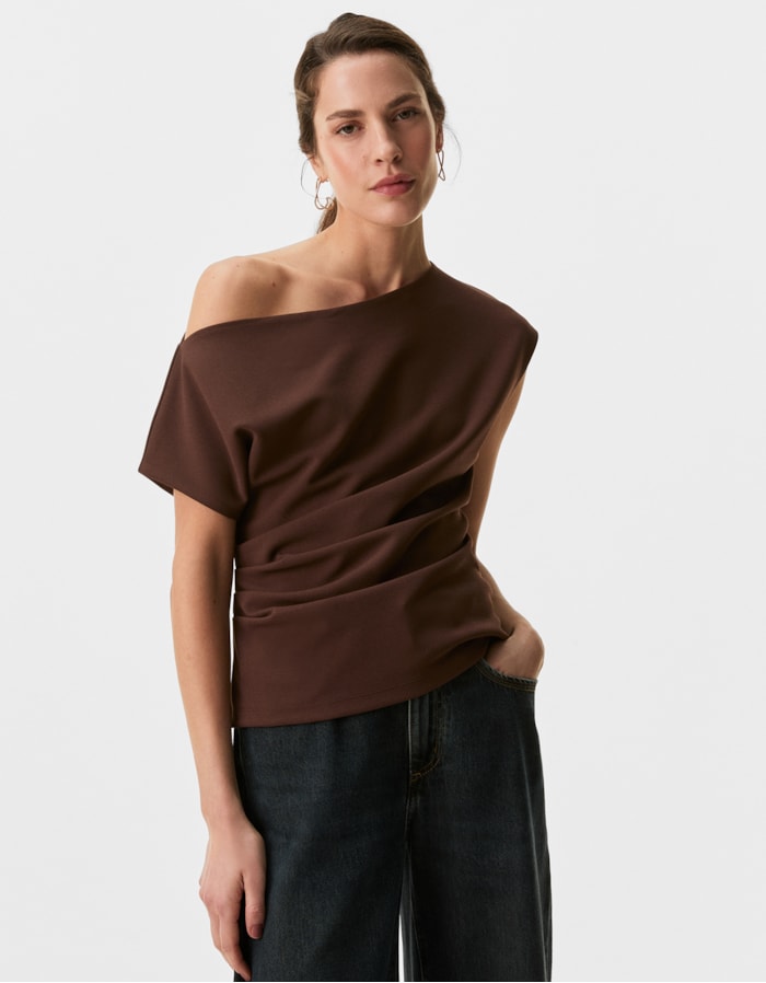 Shoulder — Blusa 360 Assimetrica Crepe