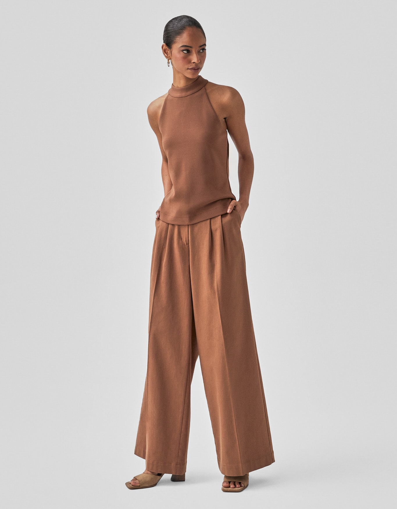 Blusa 360 Crepe Gola Alta