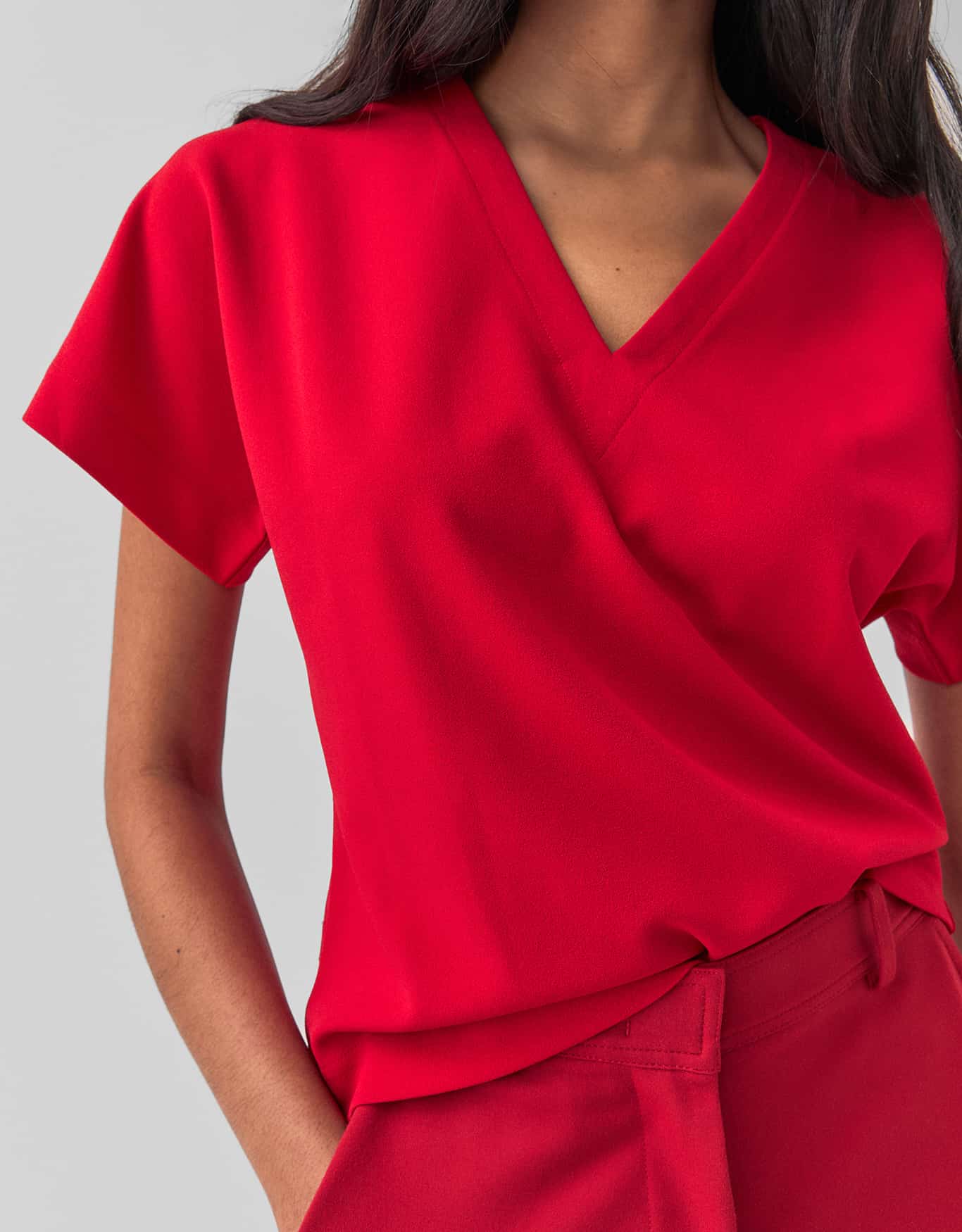 Blusa 360 Decote v Crepe