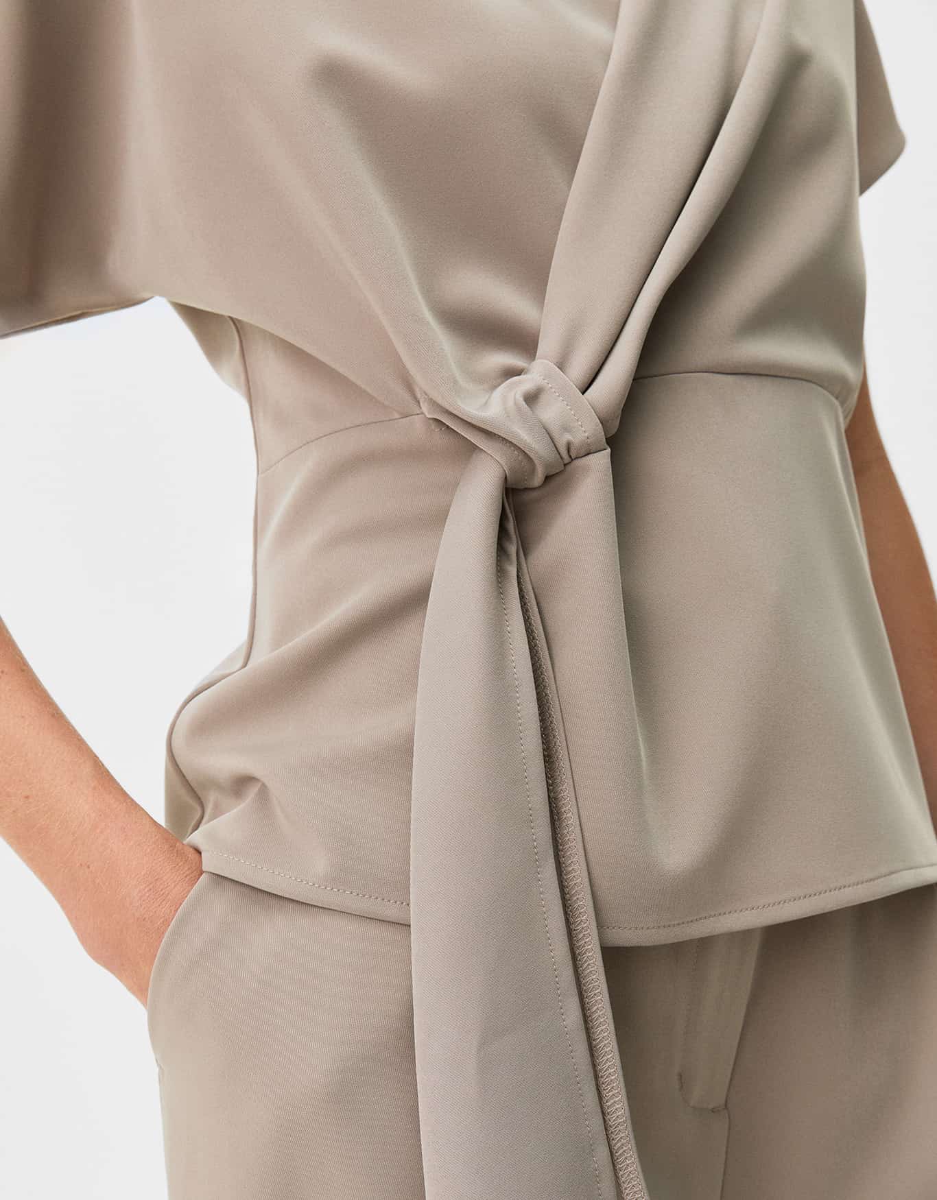 Blusa 360 Moulage Alfaiataria Leve