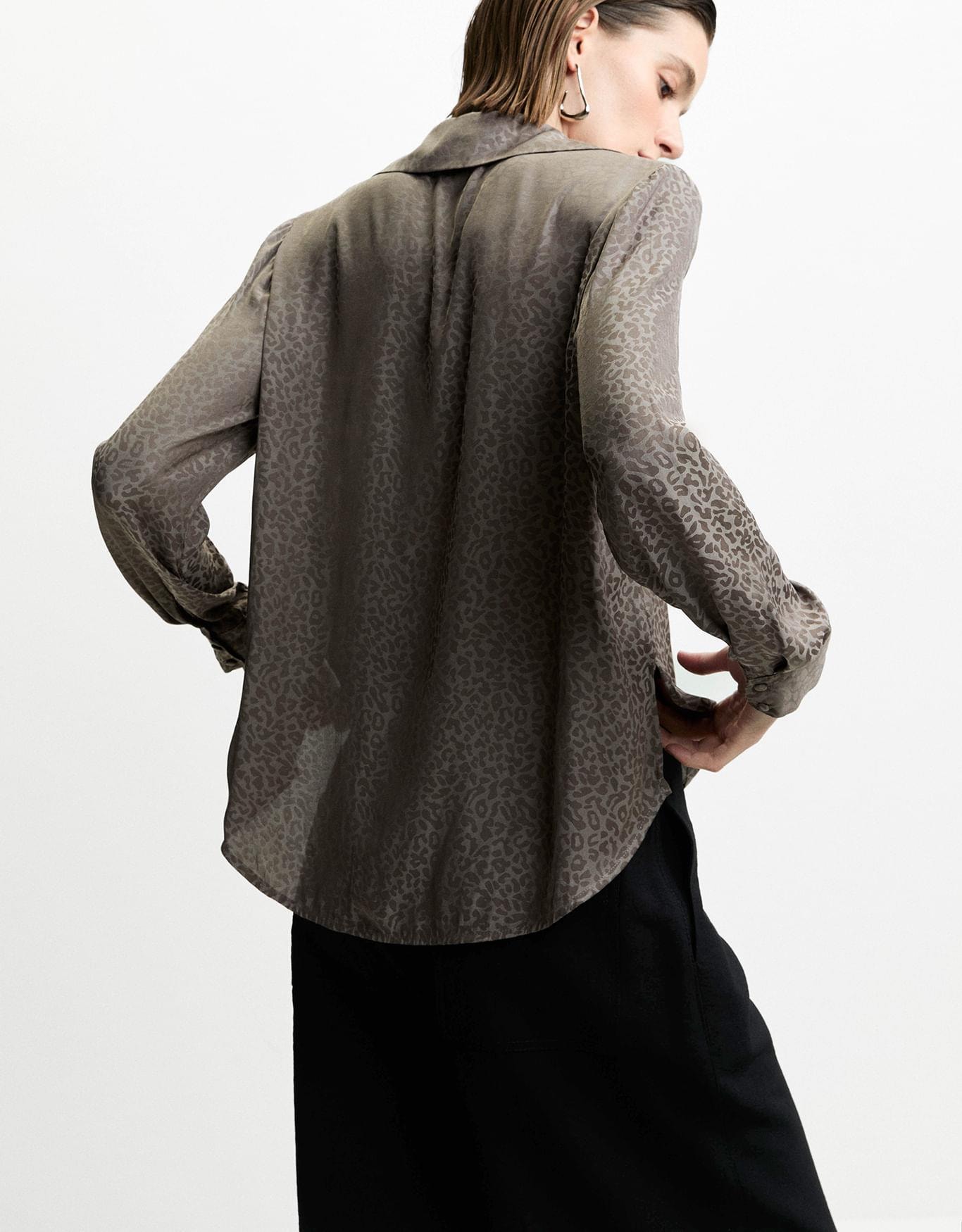 Blusa Acetinada
