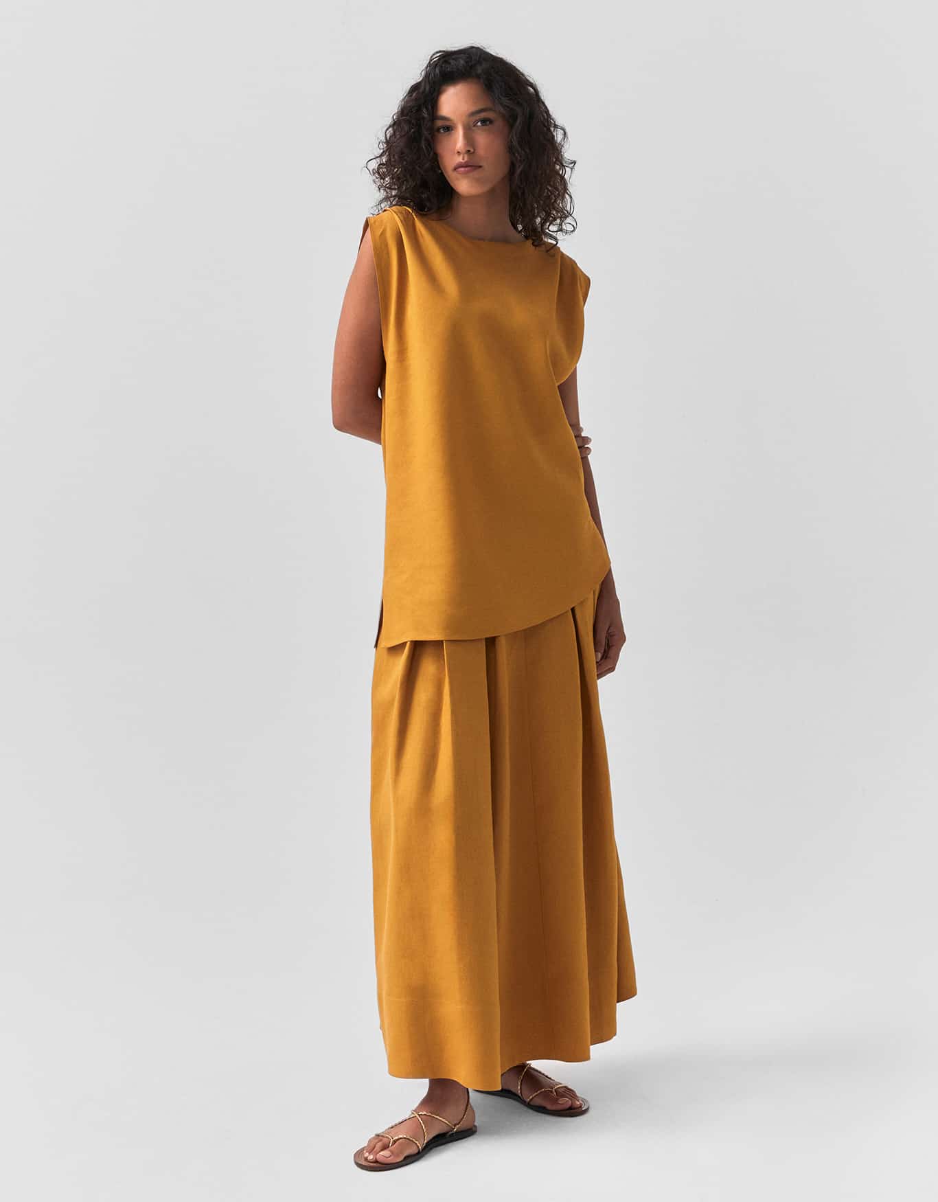 Blusa Alongada Com Pregas