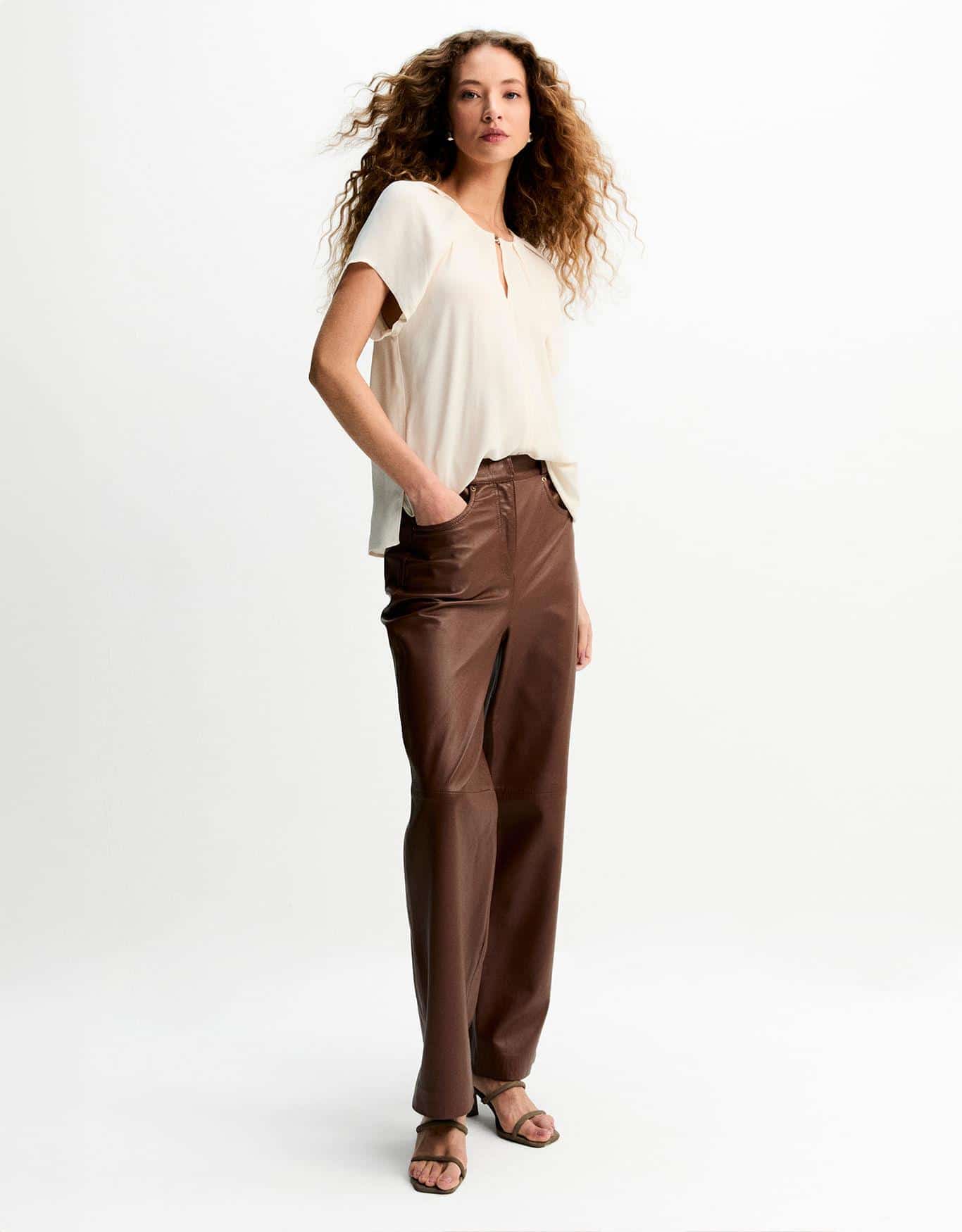 Blusa Ampla Com Prega