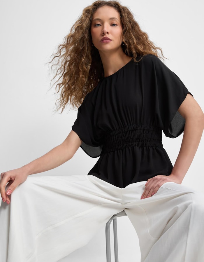 Shoulder — Blusa Ampla com Pregas