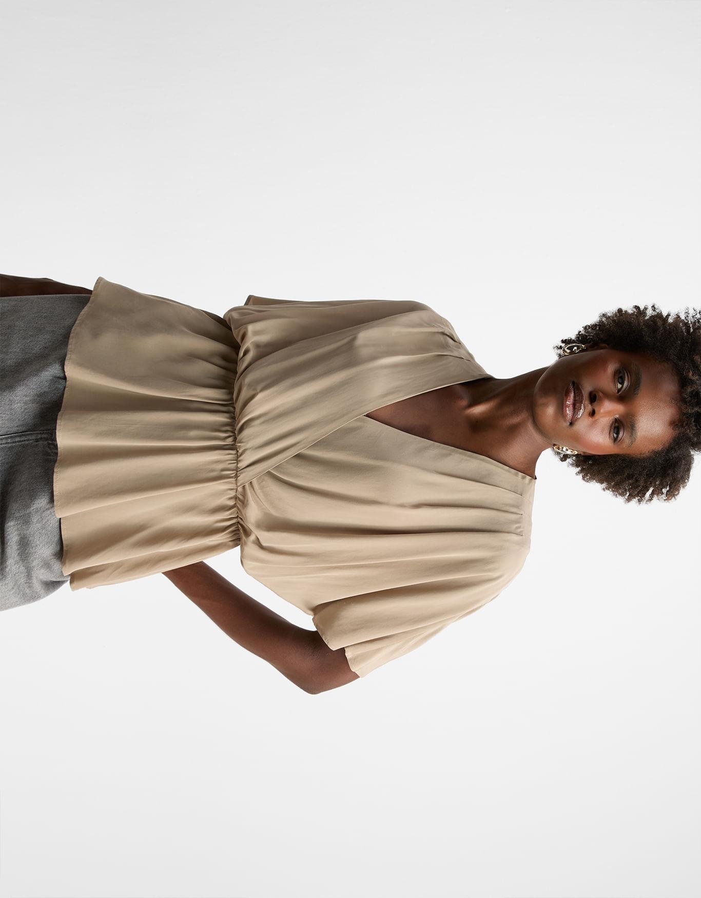 Blusa Ampla com Pregas