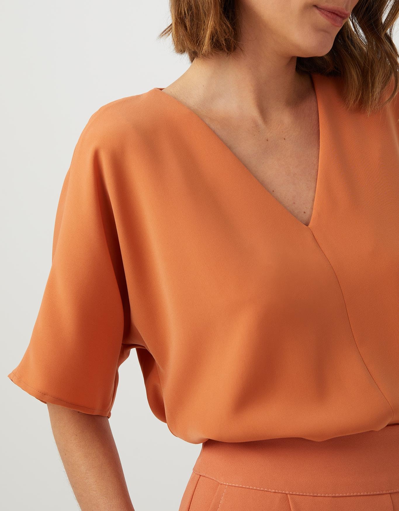 image_242c21ec-74c5-4069-b492-000cfe943478