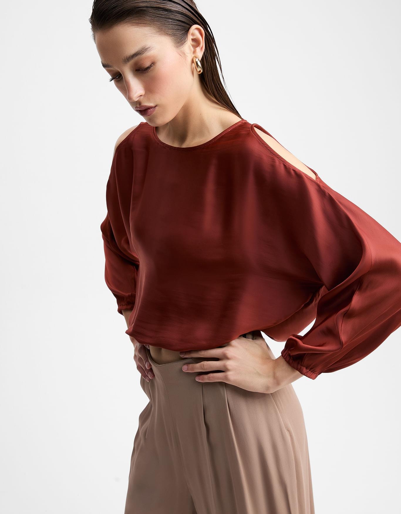 Blusa Ampla Detalhe Ombro