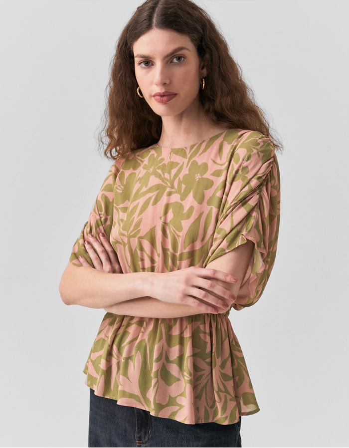 Shoulder — Blusa Ampla Flor Contraste