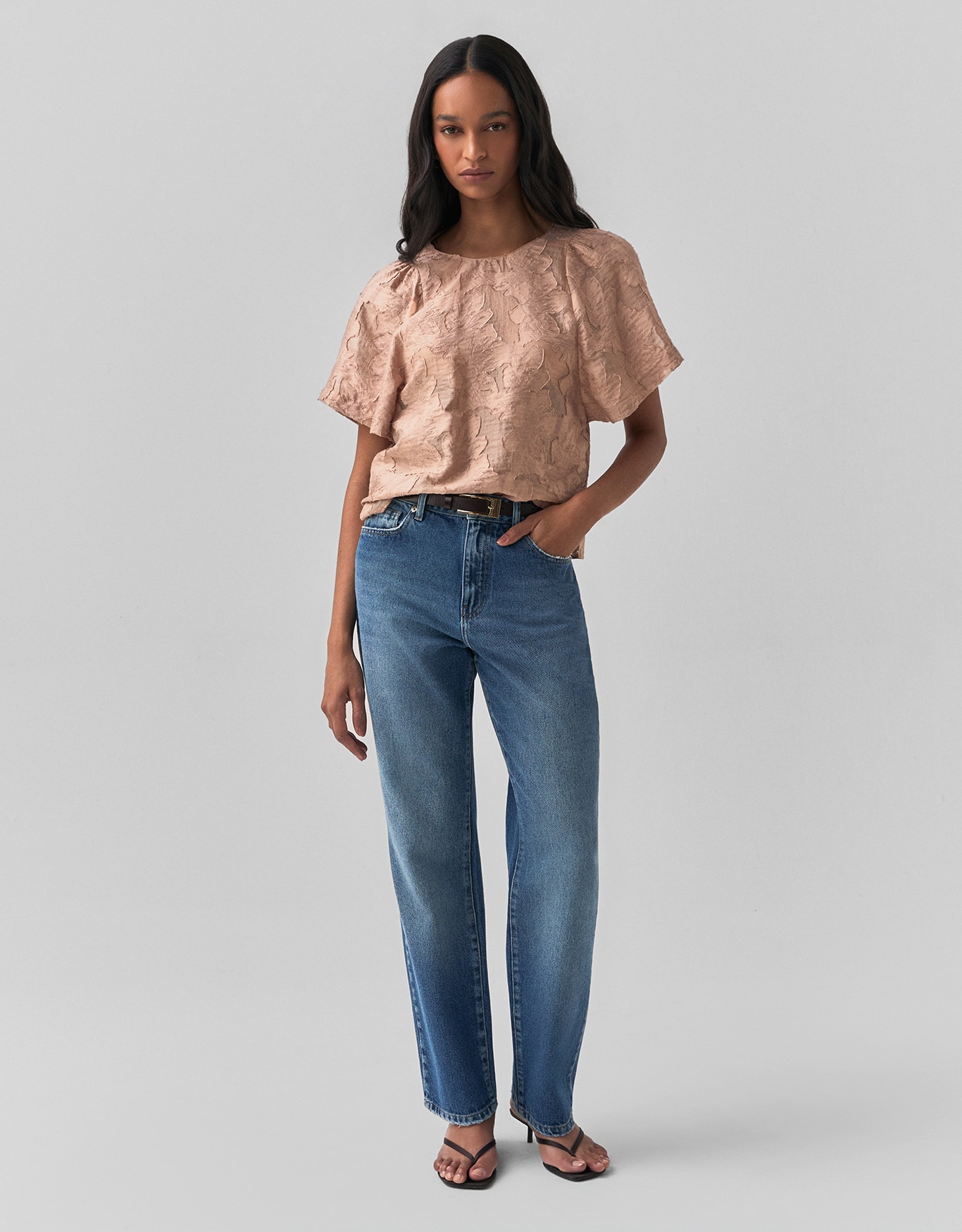 image_c97ce6e5-2ee0-4b67-ad5a-46838bade022