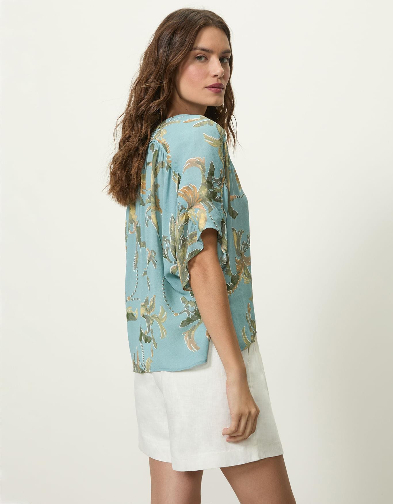 image_2b7bb775-62d5-405f-a7f4-16f28d9c1a2f