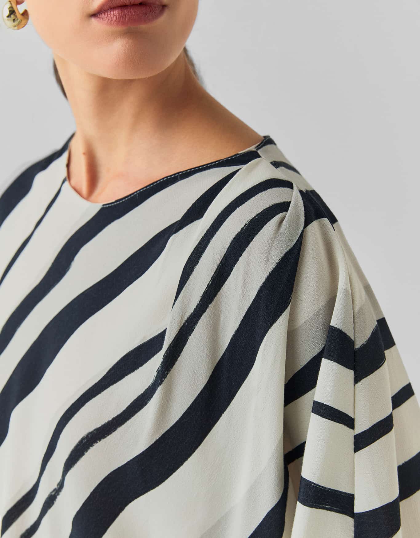 Blusa Ampla Listra Pb