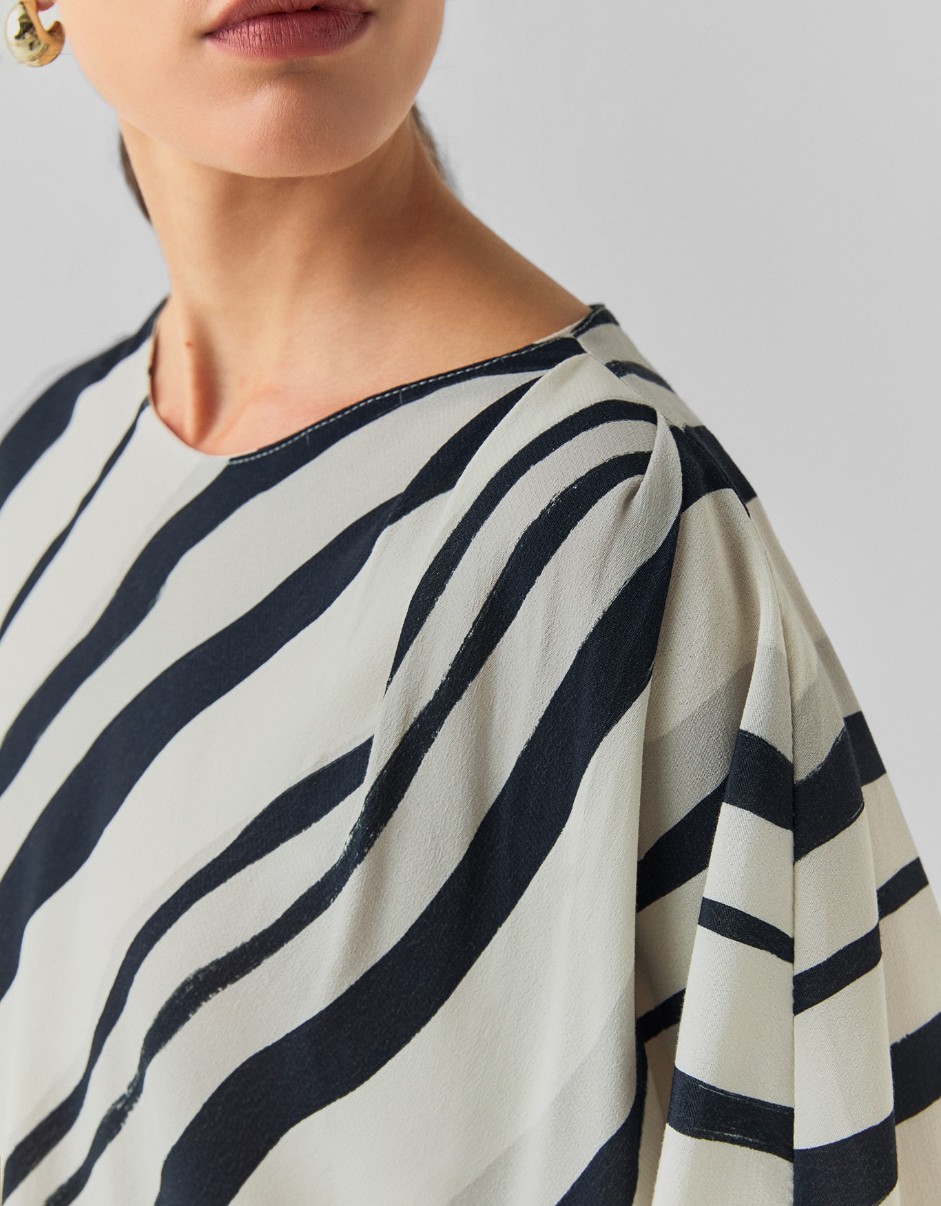 Blusa Ampla Listra Pb