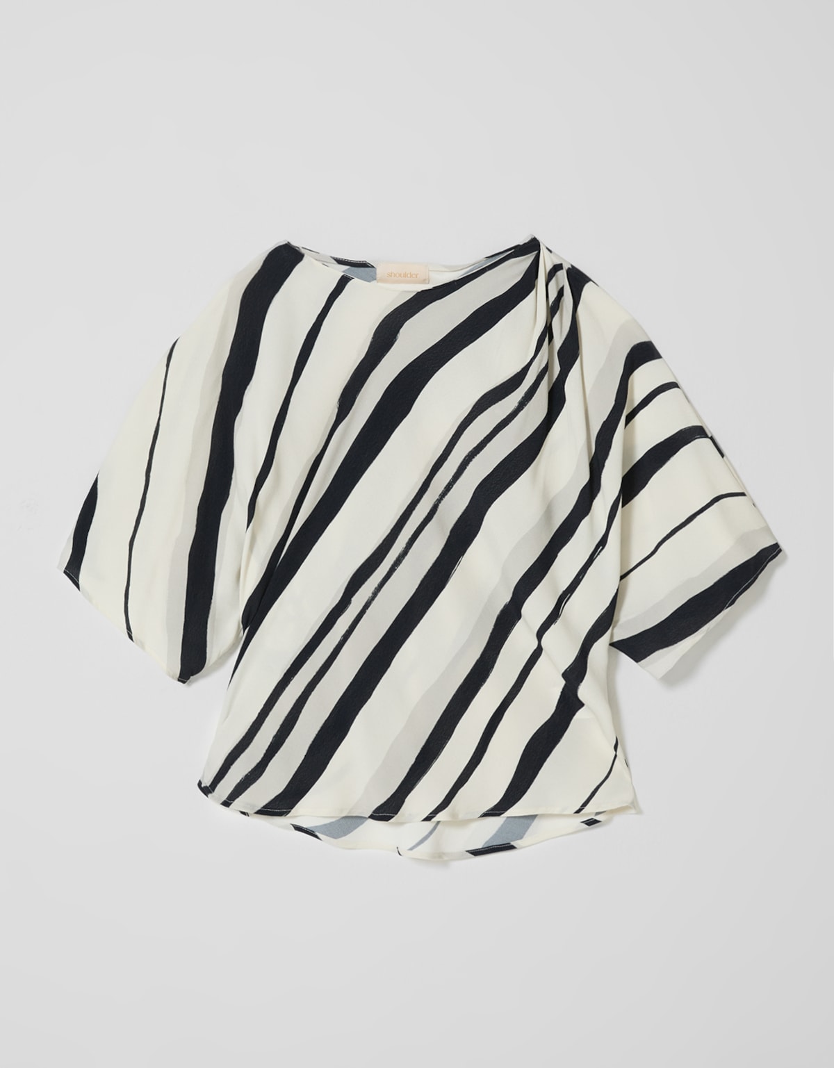 image_fccd9d4f-28e8-4678-9472-66e4e665f6ec