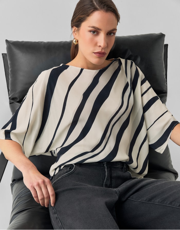 Shoulder — Blusa Ampla Listra Pb