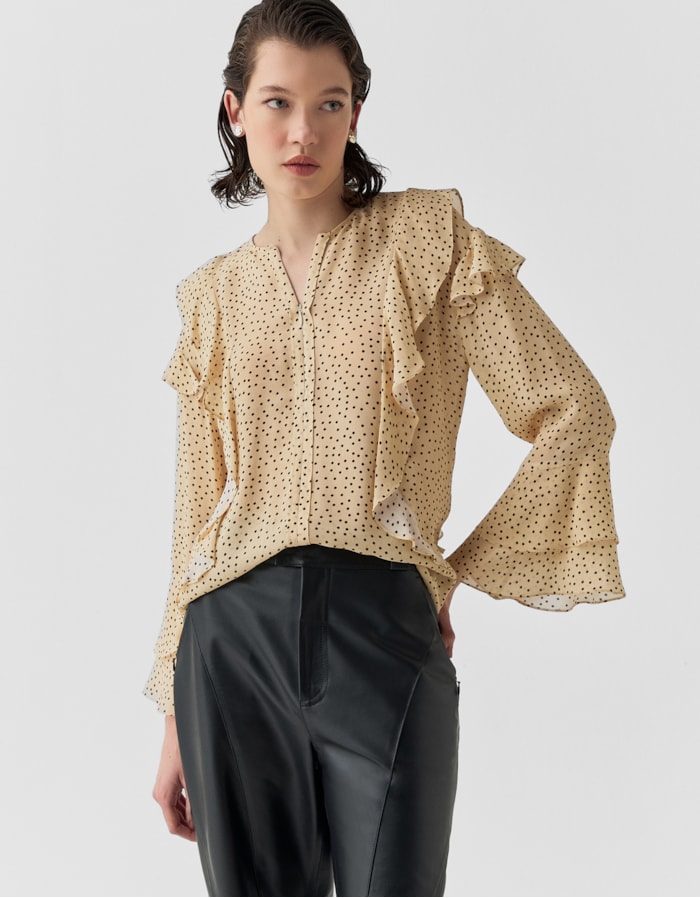 Shoulder — Blusa Ampla Poá Vanilla