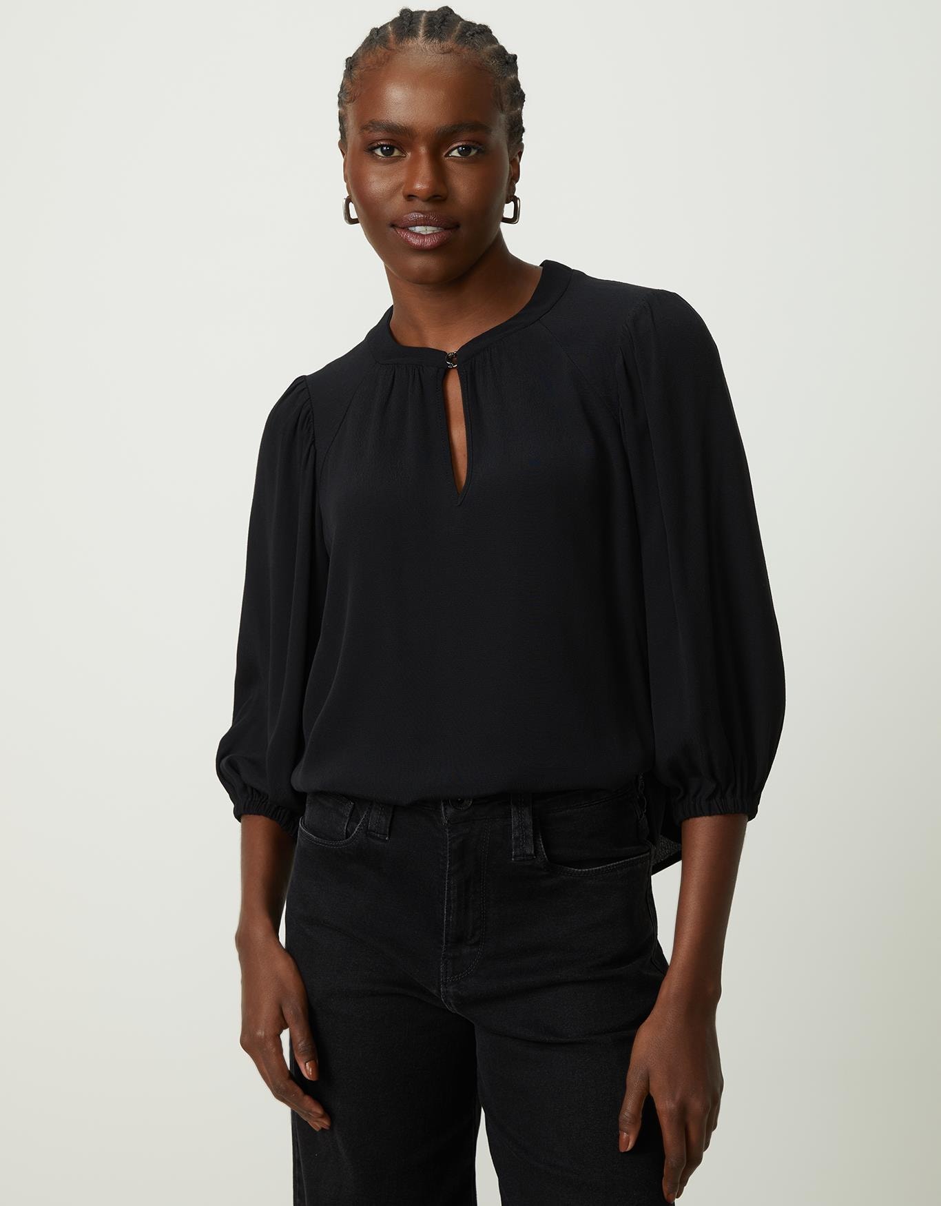 image_b64ab3c5-10bc-4370-8ea7-450160609cf6