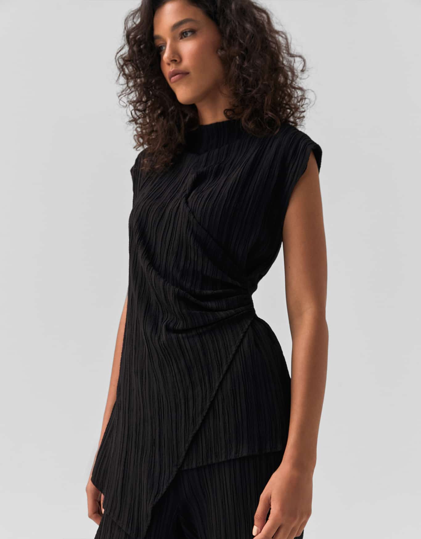 Blusa Assimétrica Amarração