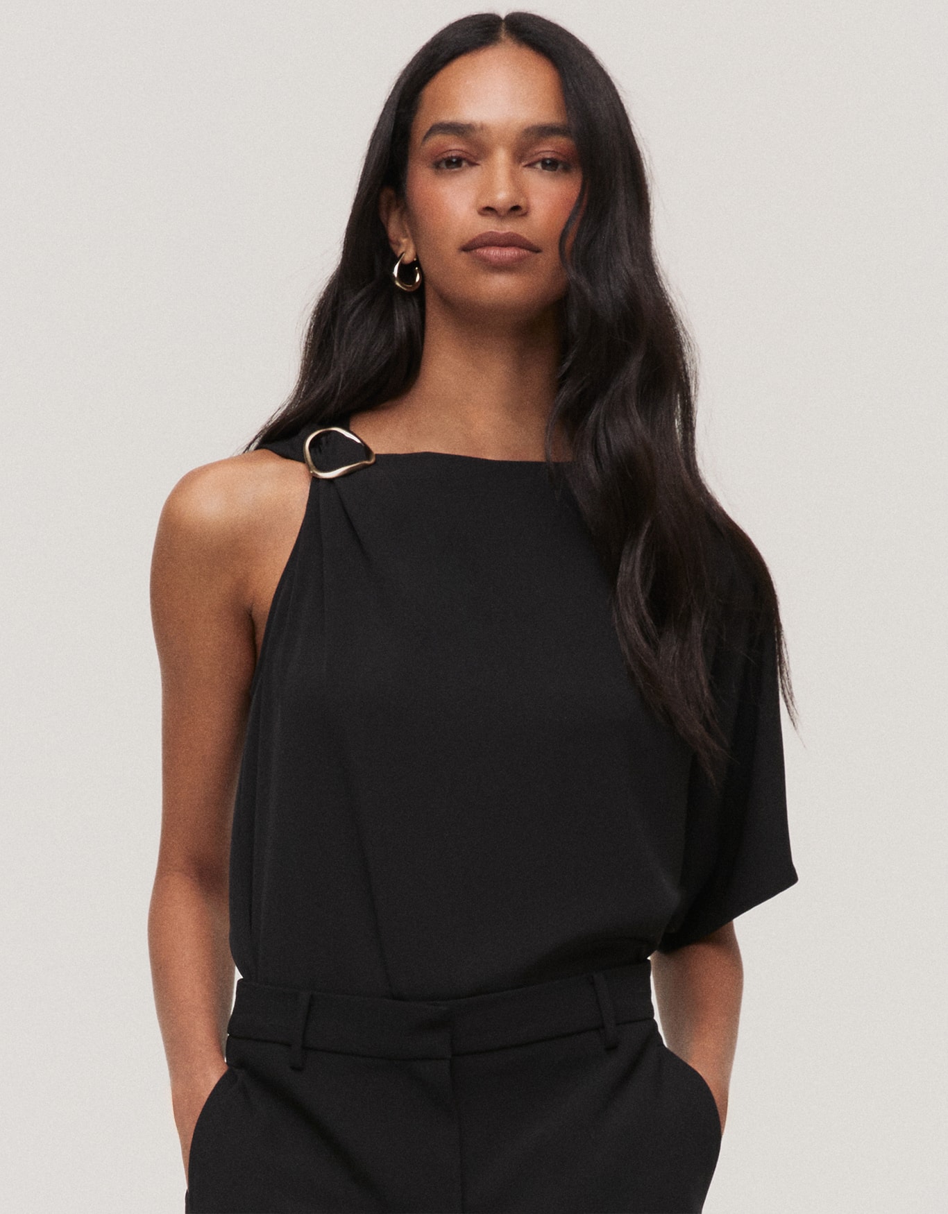 Blusa Assimétrica Aviamento