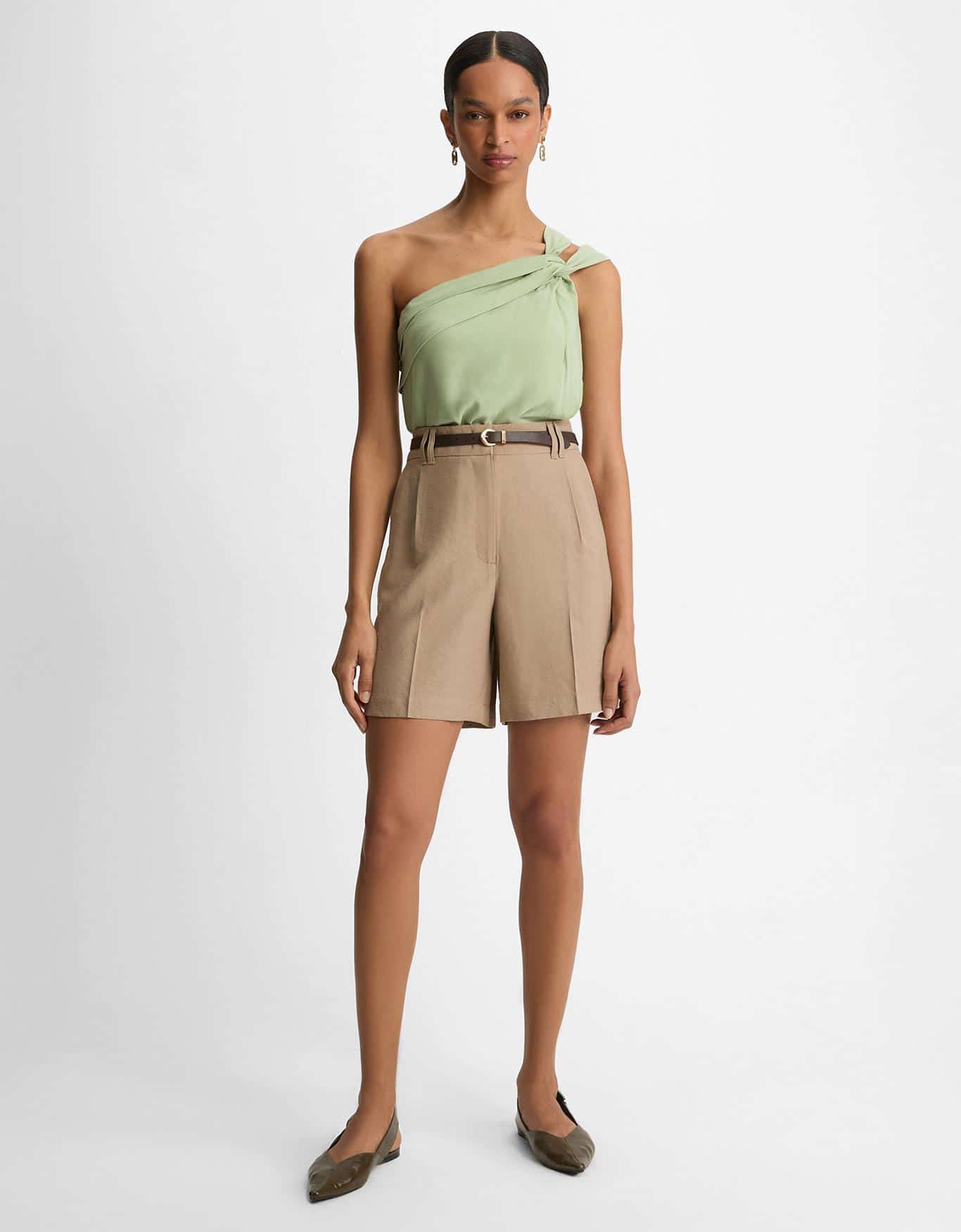 Blusa Assimétrica Pregas