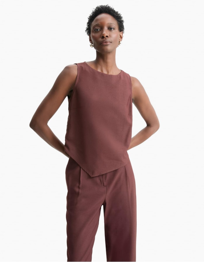 Blusa Assimétrica Zíper