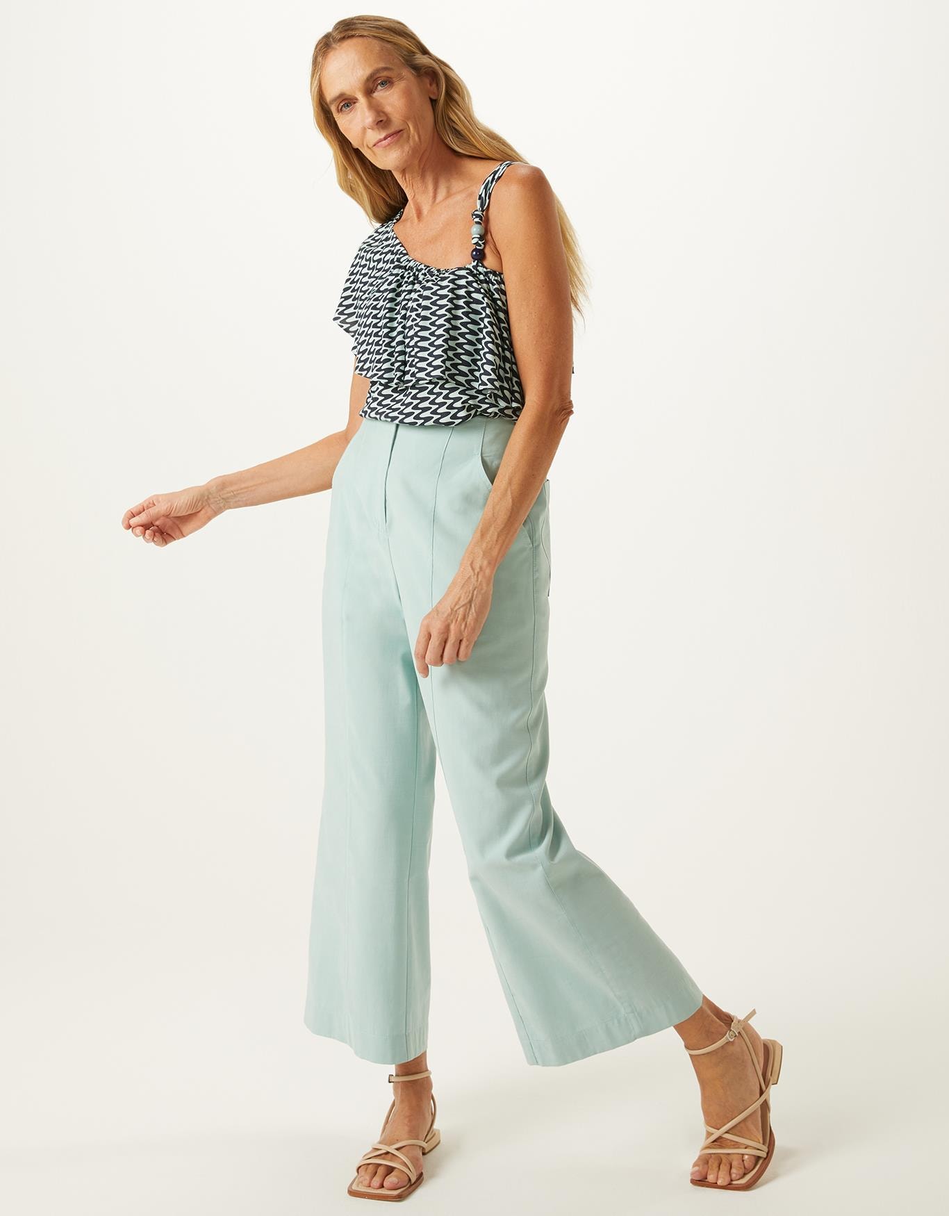 image_32792698-a138-44ff-adee-8da55097d491