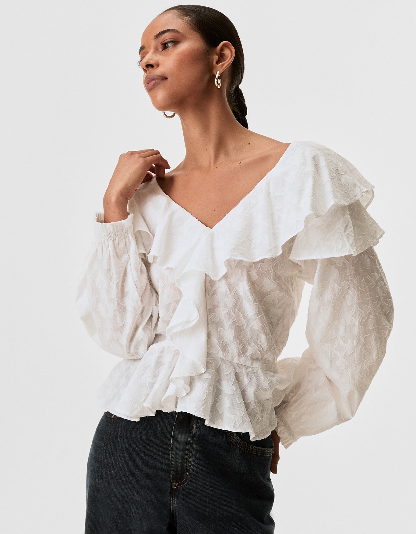 Blusa Babados Decote v