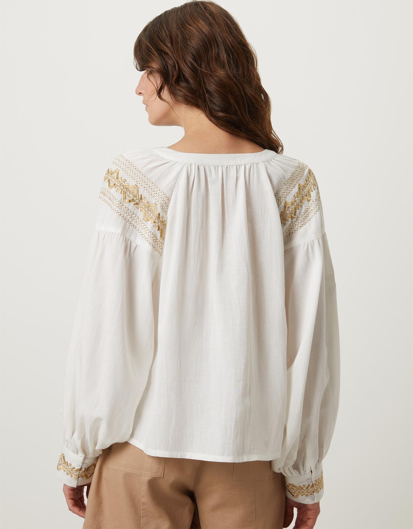 image_b250475d-f844-44a2-b703-c5c8ee323255