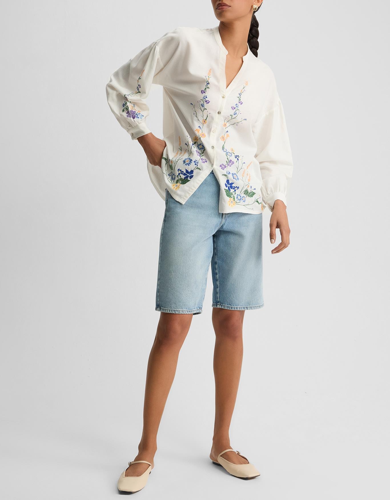 Blusa Bordado Floral Leve