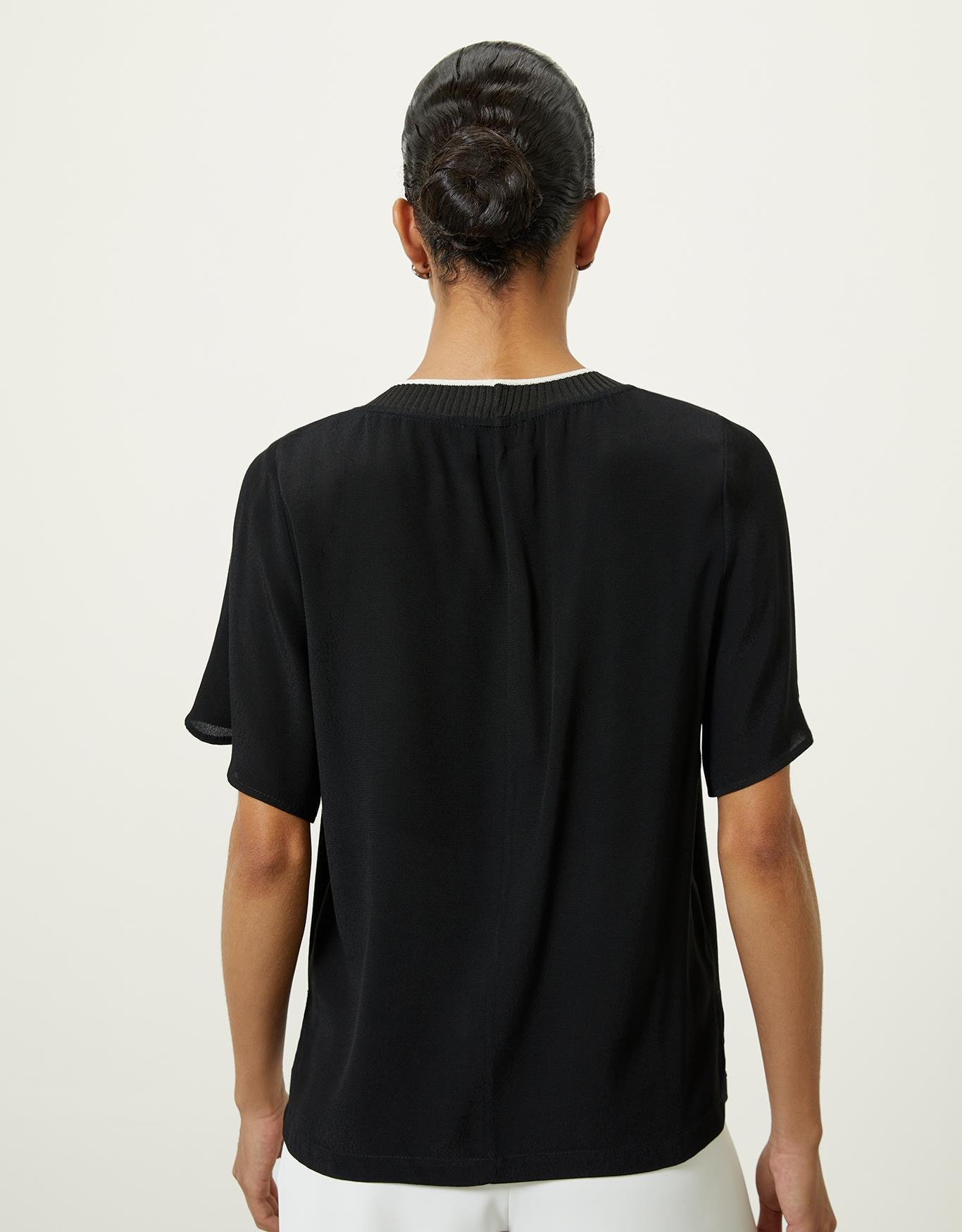 image_265c86f0-7b0b-407e-8e76-b38ab4fa9814