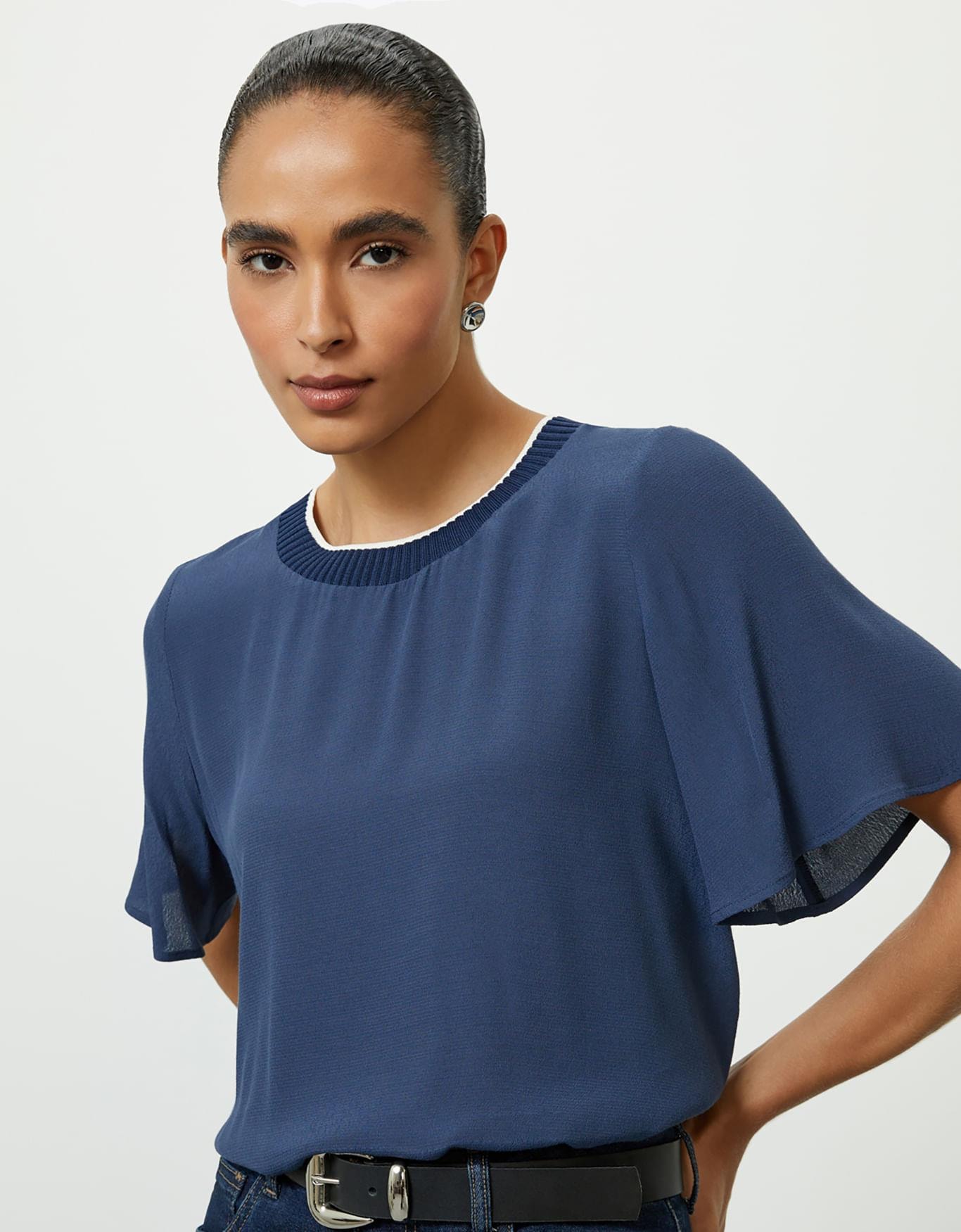 image_0fec9ba8-9529-4640-9a53-ba07fada8df9