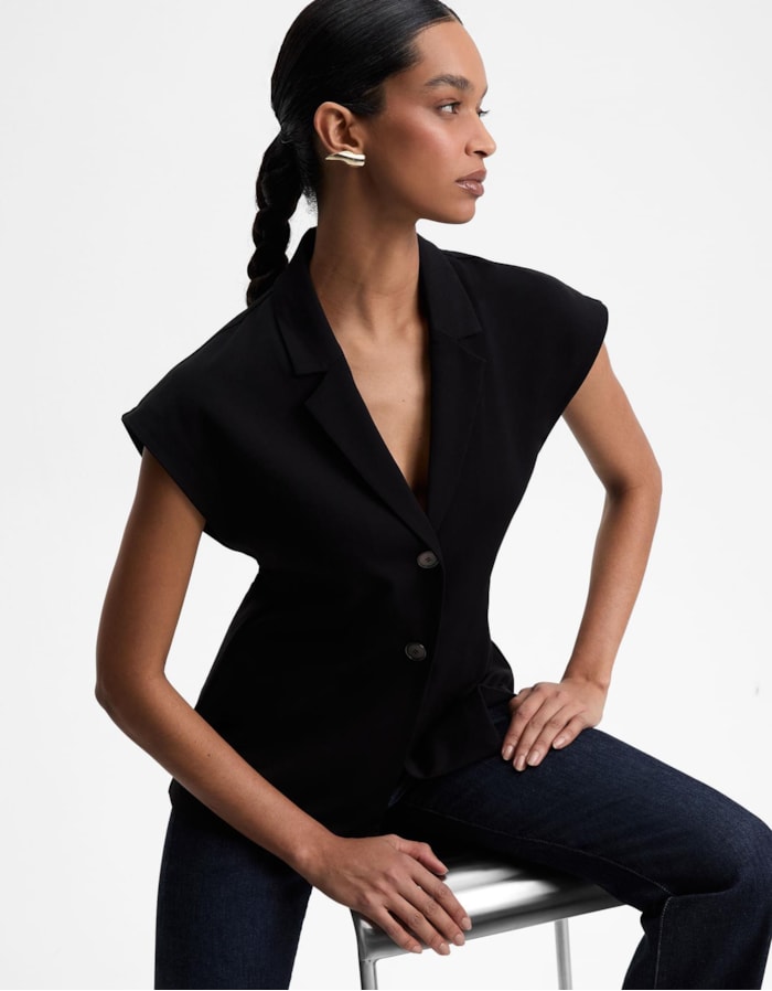 Shoulder — Blusa Colete Alfaiatada