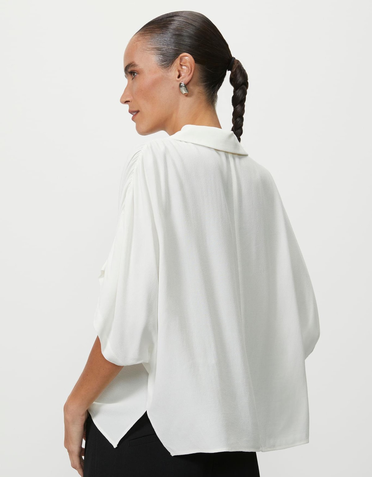 image_a8c0ddd4-95e7-42f6-8bde-70988d79c8d7