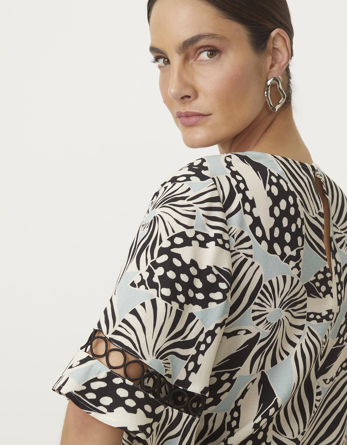 image_65b4ffb3-bb60-4875-9fab-833d60c94542