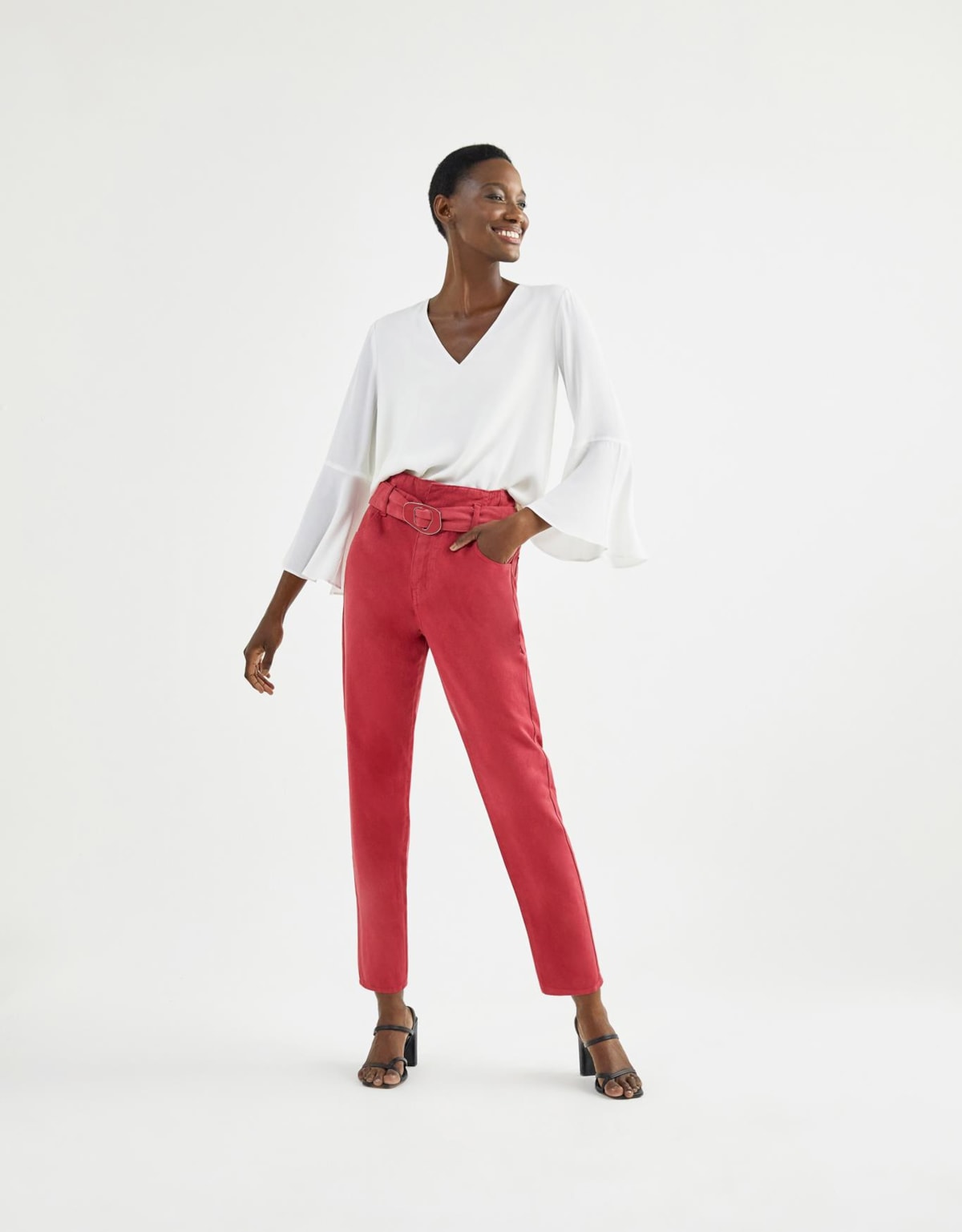 image_bf16e08f-c8be-4cc3-8d56-0c72ce6cfd6f