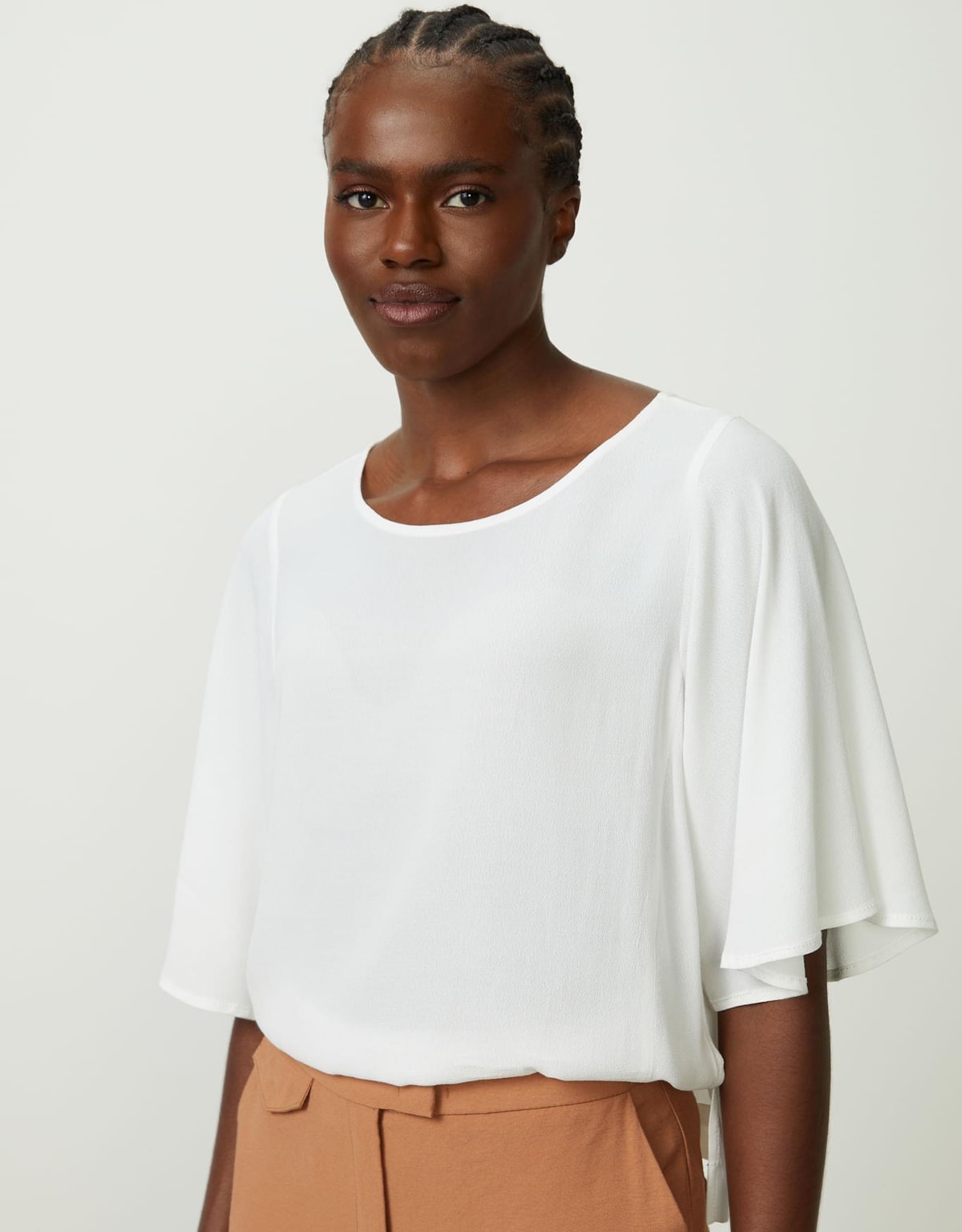 image_dee68557-a1fe-4e69-9fea-3128c51177bd