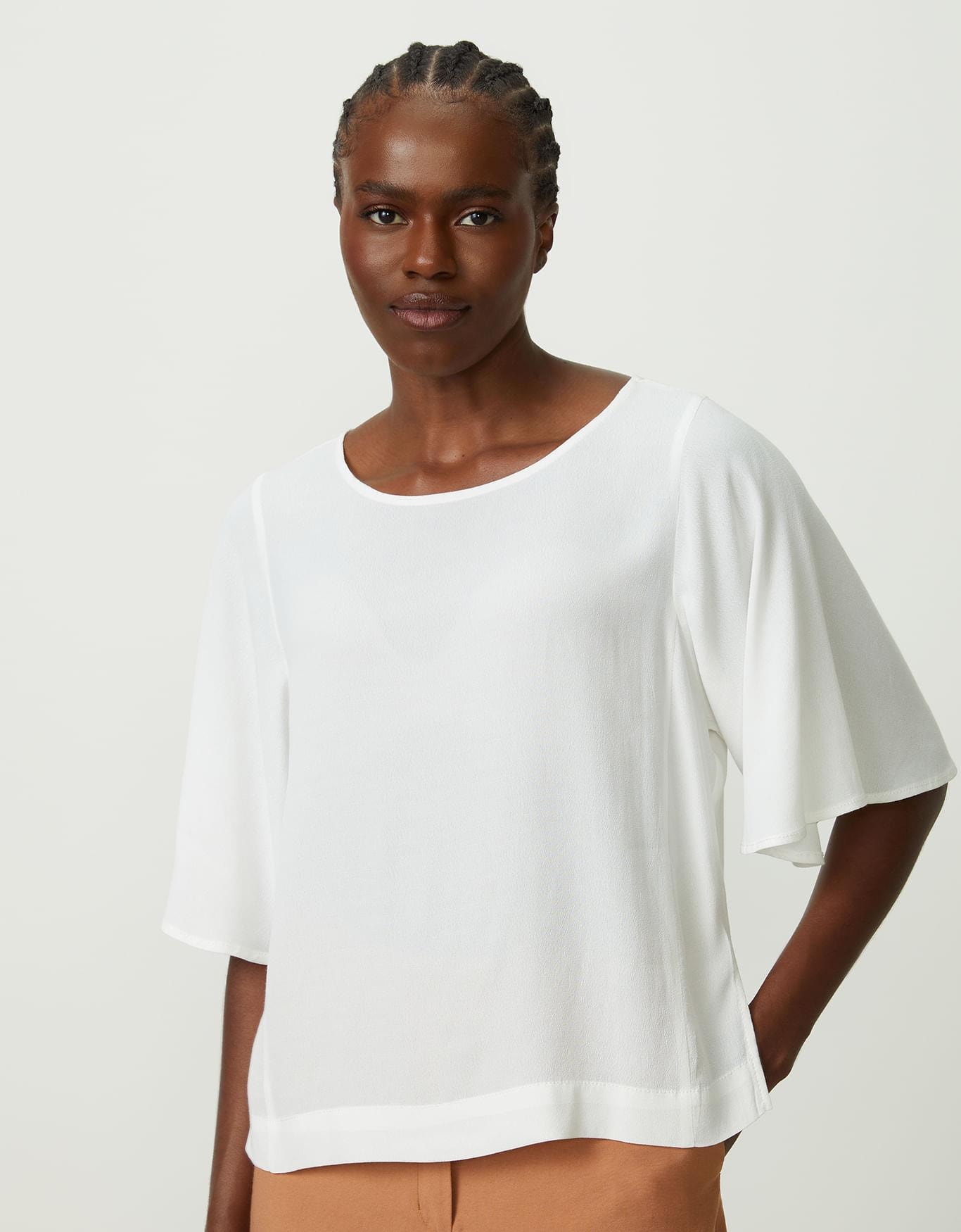 image_2b008ecd-c26d-414e-95f6-ee16c2d60267