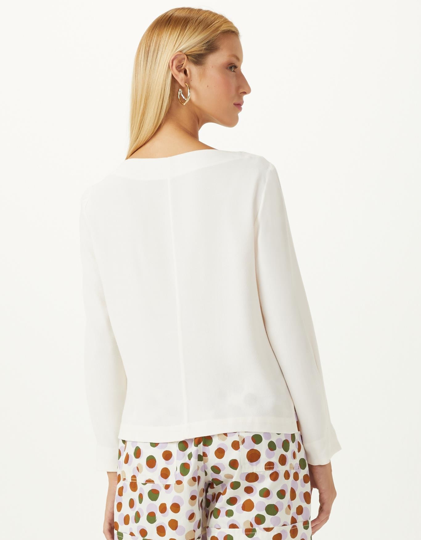 image_e9251a64-e07d-41df-89d1-12099a8c999e